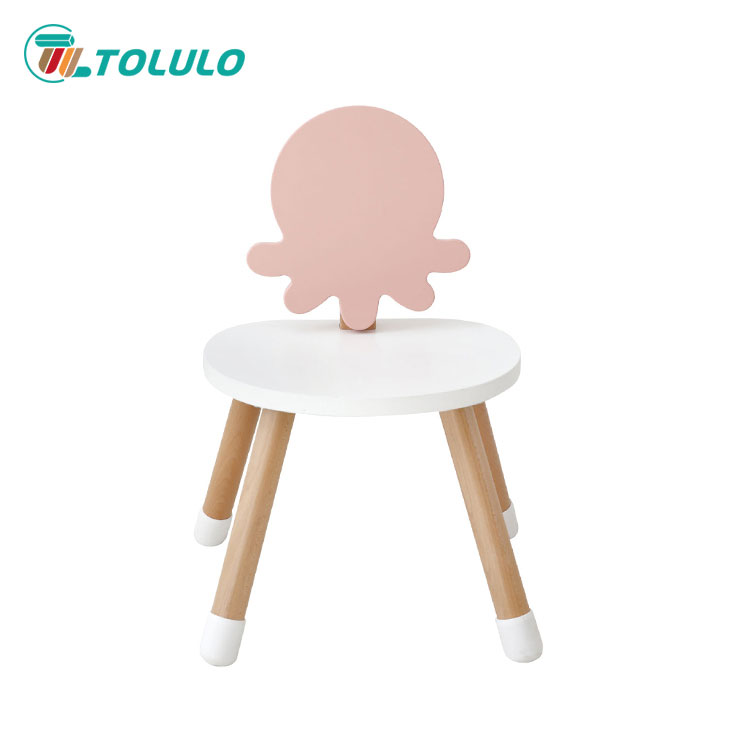 Garantire la sicurezza dei bambini con set da pranzo di rattan